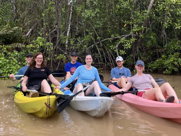 Tour de Kayak: Parque Nacional Marino Ballena